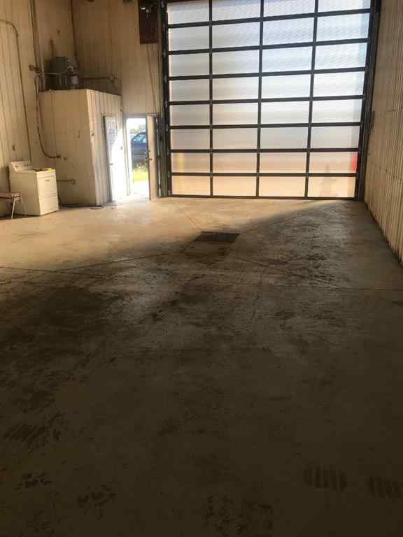 MLS® A2236783 - Unit #BAY 3 6406 50 Avenue  in NONE Whitecourt, Commercial