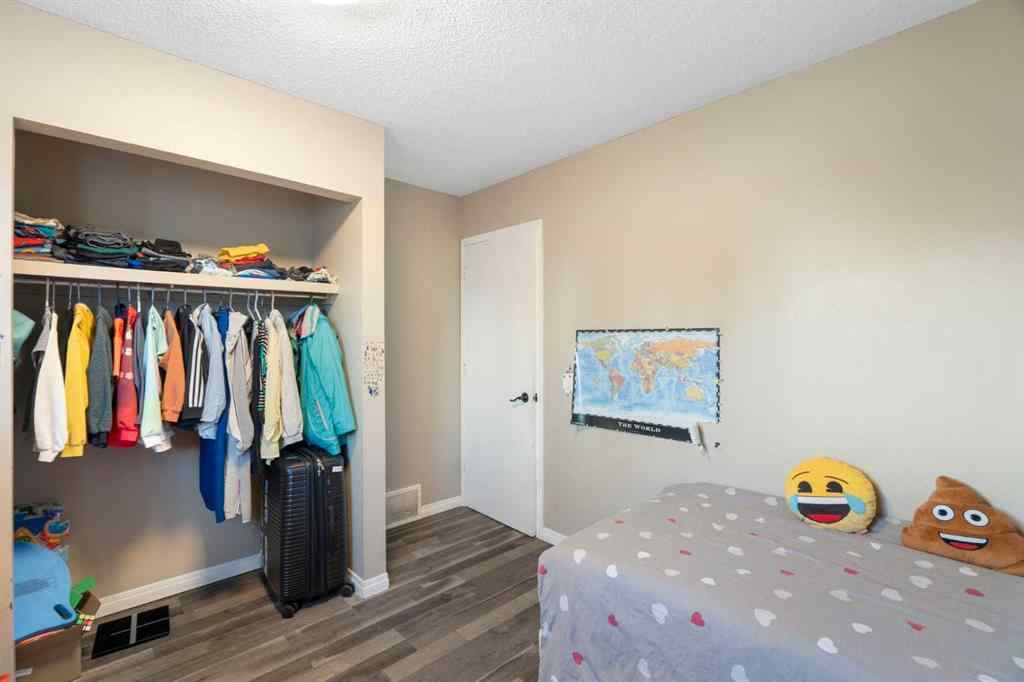 MLS® A2236785 - 183 Dovely Crescent SE in Dover Calgary, Residential