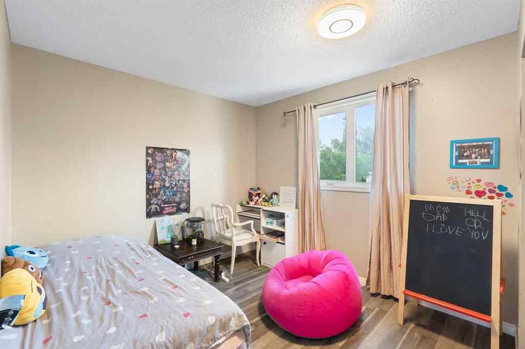 MLS® A2236785 - 183 Dovely Crescent SE in Dover Calgary, Residential