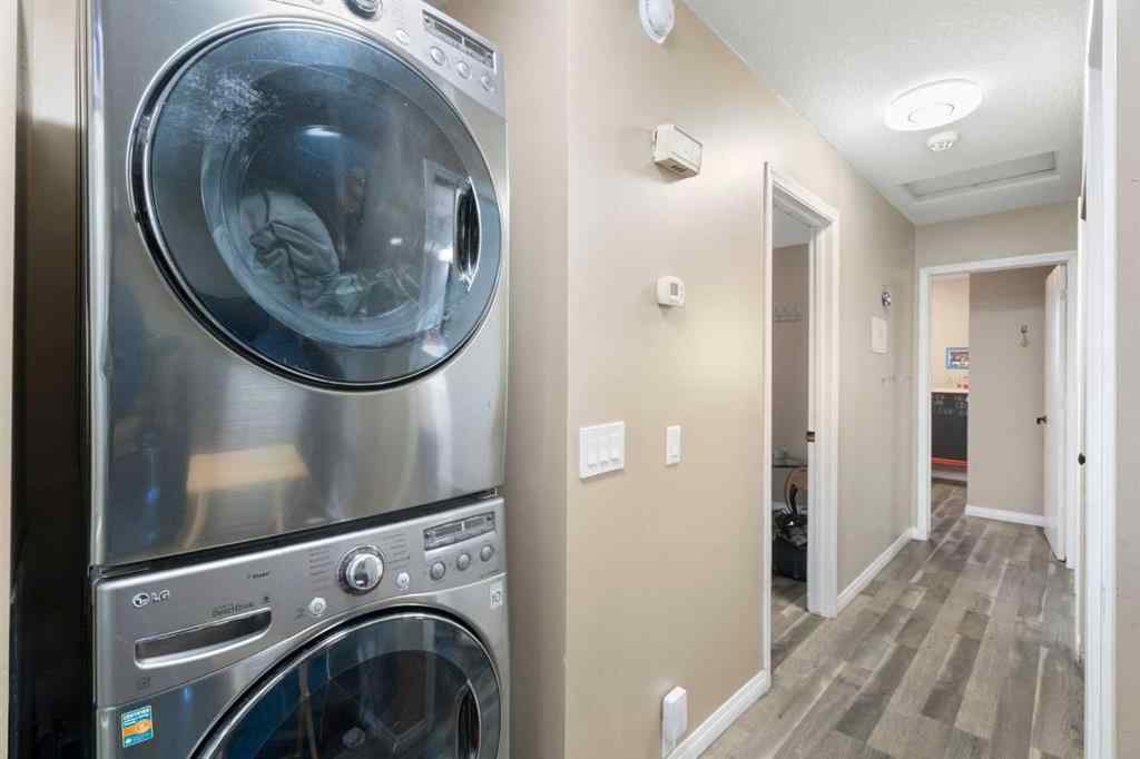 MLS® A2236785 - 183 Dovely Crescent SE in Dover Calgary, Residential