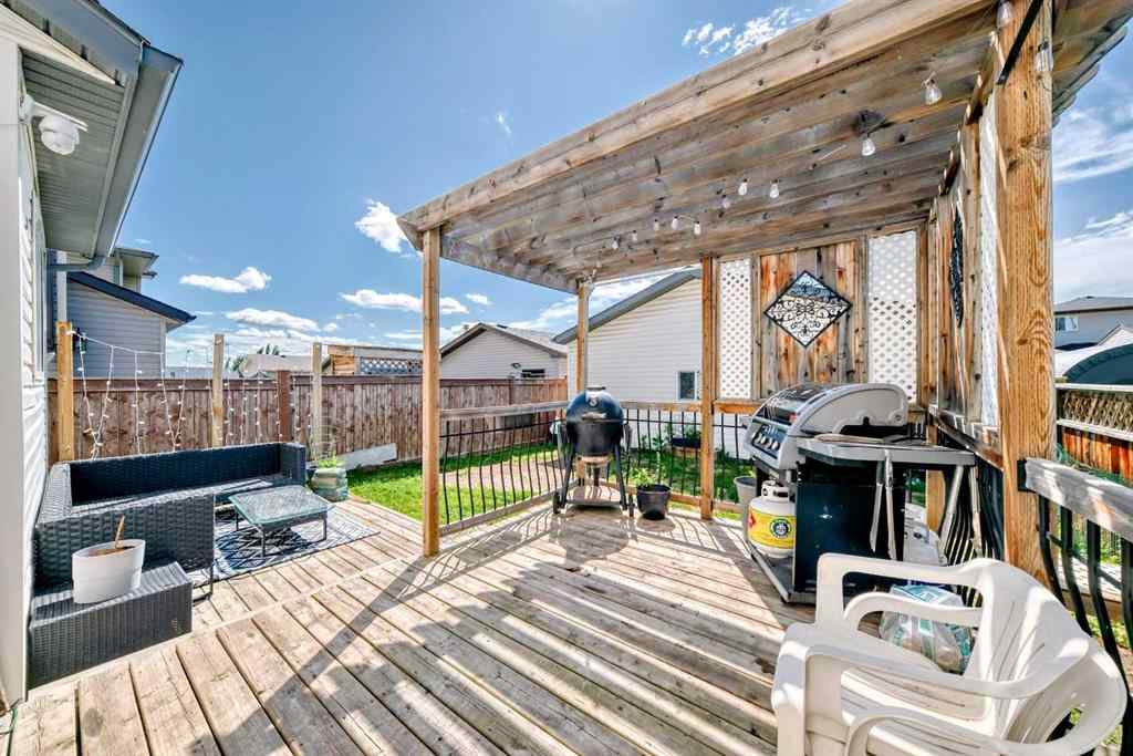MLS® A2236788 - 47 Bridlecrest Boulevard SW in Bridlewood Calgary, Residential