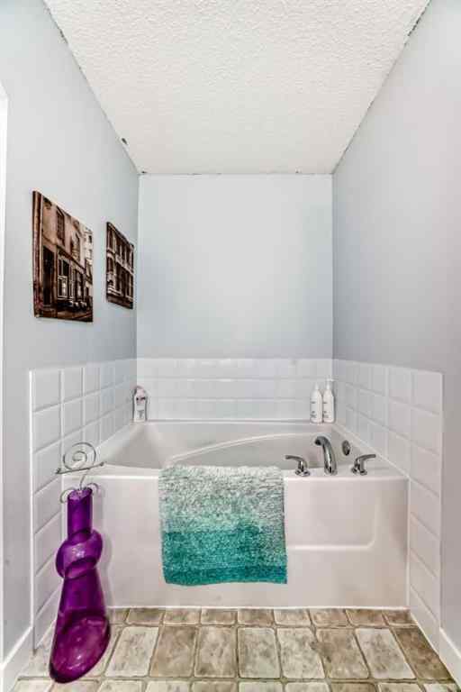 MLS® A2236788 - 47 Bridlecrest Boulevard SW in Bridlewood Calgary, Residential
