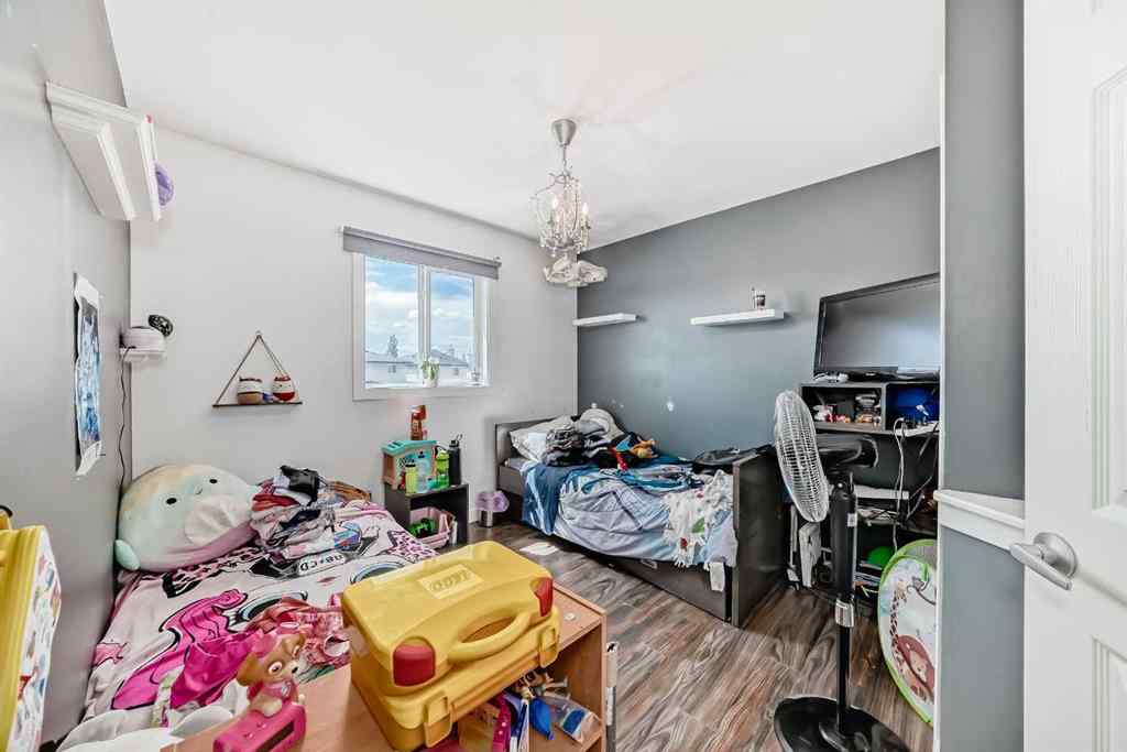 MLS® A2236788 - 47 Bridlecrest Boulevard SW in Bridlewood Calgary, Residential