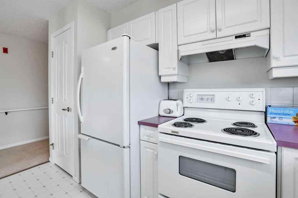 MLS® A2236791 - Unit #1202 1818 Simcoe Boulevard SW in Signal Hill Calgary, Residential