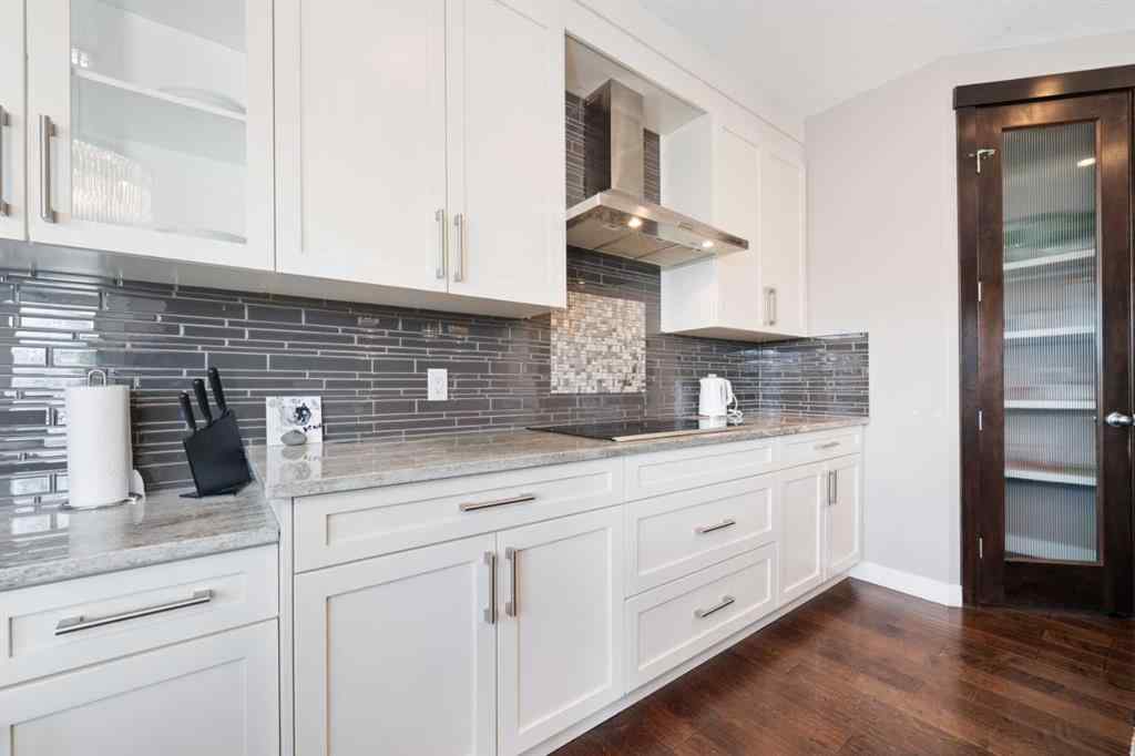 MLS® A2236797 - 2438 Baysprings Link  in Baysprings Airdrie, Residential