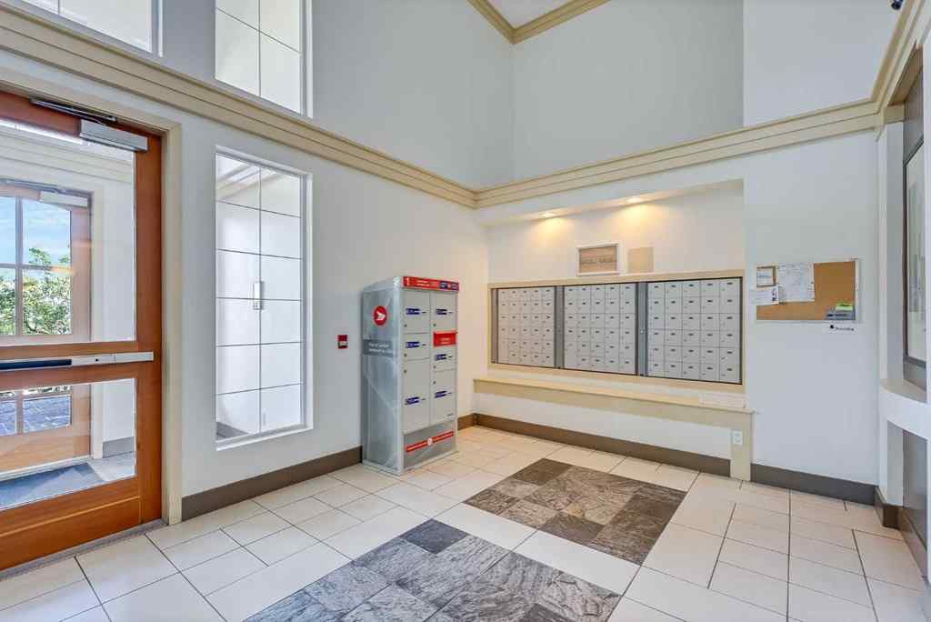 MLS® A2236800 - Unit #308 5115 Richard Road SW in Lincoln Park Calgary, Residential