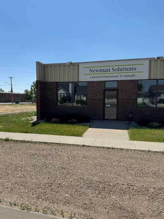 MLS® A2236808 - 413 3 Avenue N in NONE Vauxhall, Commercial
