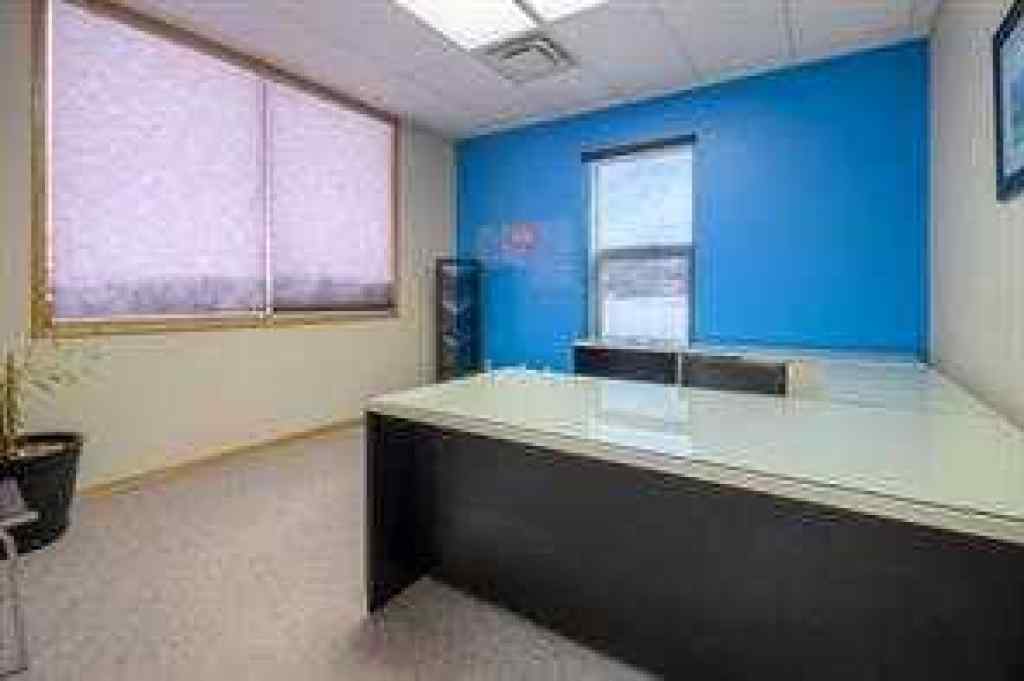 MLS® A2236808 - 413 3 Avenue N in NONE Vauxhall, Commercial