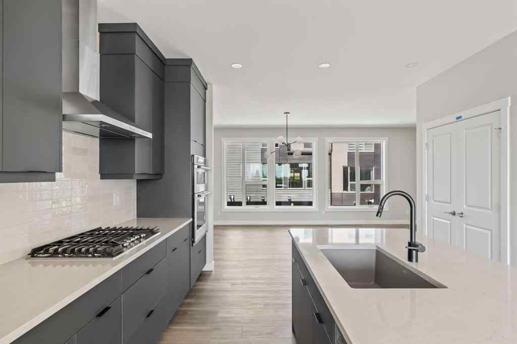 MLS® A2236816 - 415 Sovereign Common SW in Shaganappi Calgary, Residential