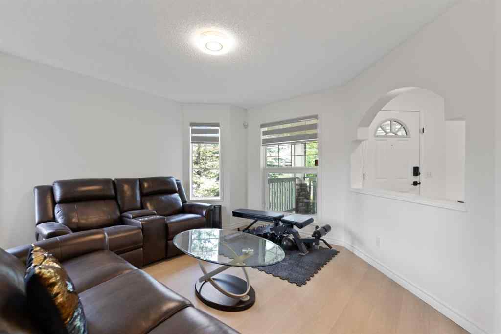 MLS® A2236823 - 7 Country Hills Park NW in Country Hills Calgary, Residential