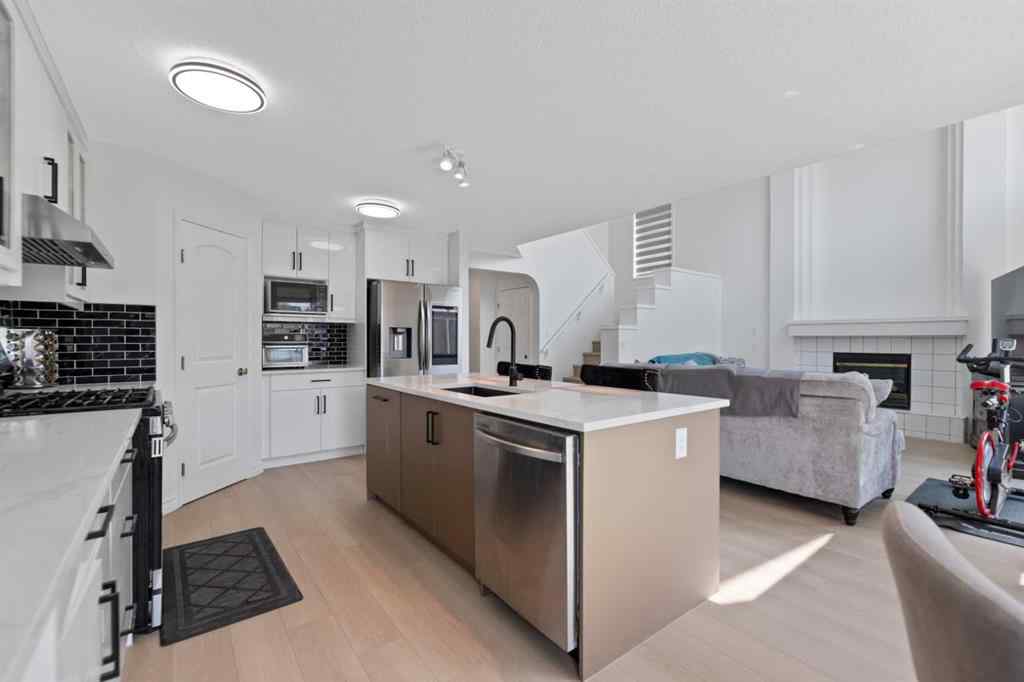 MLS® A2236823 - 7 Country Hills Park NW in Country Hills Calgary, Residential