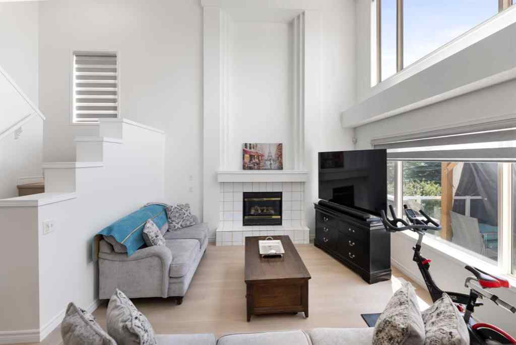 MLS® A2236823 - 7 Country Hills Park NW in Country Hills Calgary, Residential