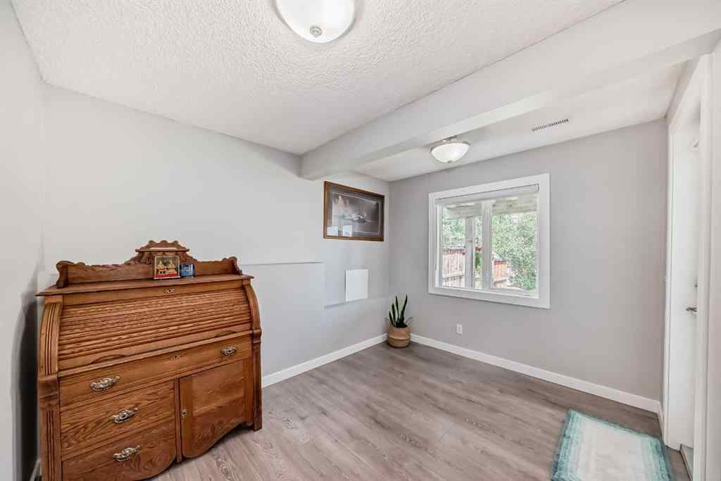 MLS® A2236828 - 137 Coverton Circle NE in Coventry Hills Calgary, Residential