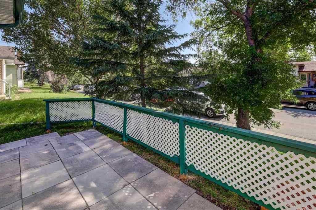 MLS® A2236834 - 355 Pinewind Road NE in Pineridge Calgary, Residential