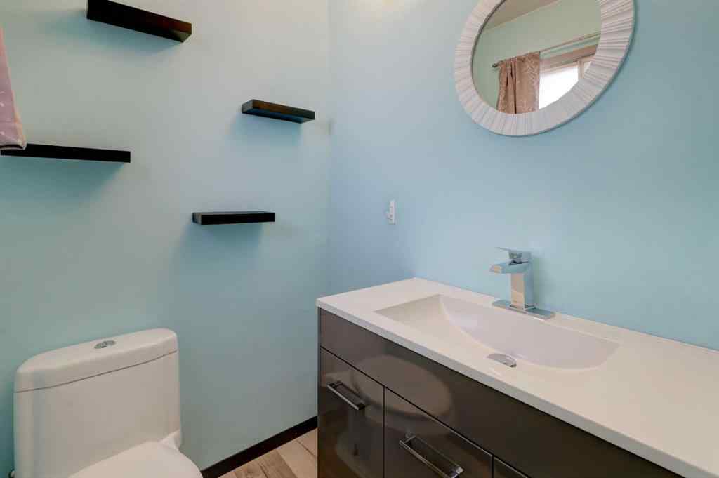 MLS® A2236834 - 355 Pinewind Road NE in Pineridge Calgary, Residential