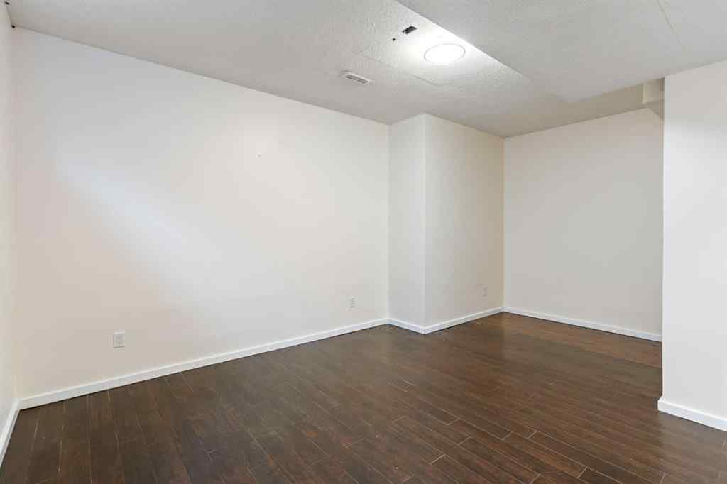 MLS® A2236839 - 2092 New Brighton Park SE in New Brighton Calgary, Residential