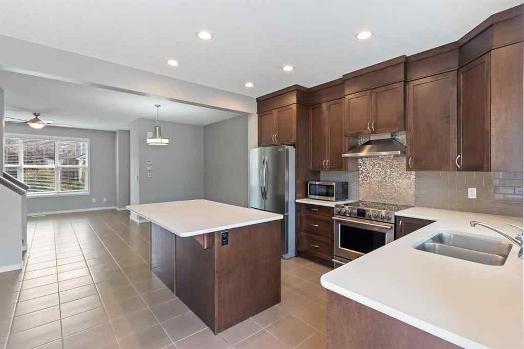 MLS® A2236839 - 2092 New Brighton Park SE in New Brighton Calgary, Residential