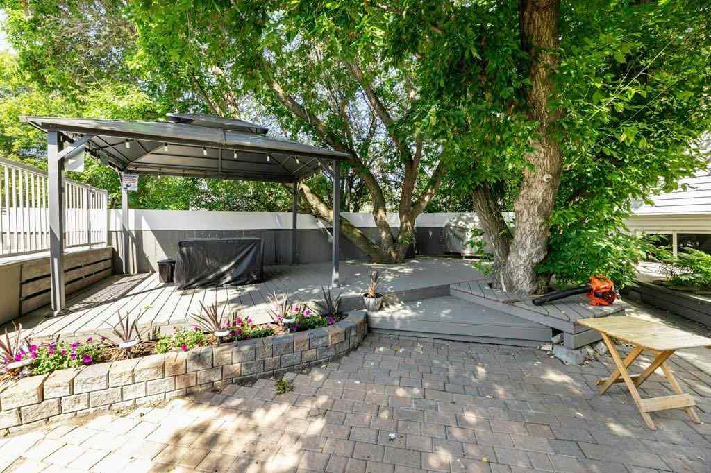 MLS® A2236843 - 5473 52 Avenue  in Downtown Lacombe Lacombe, Residential