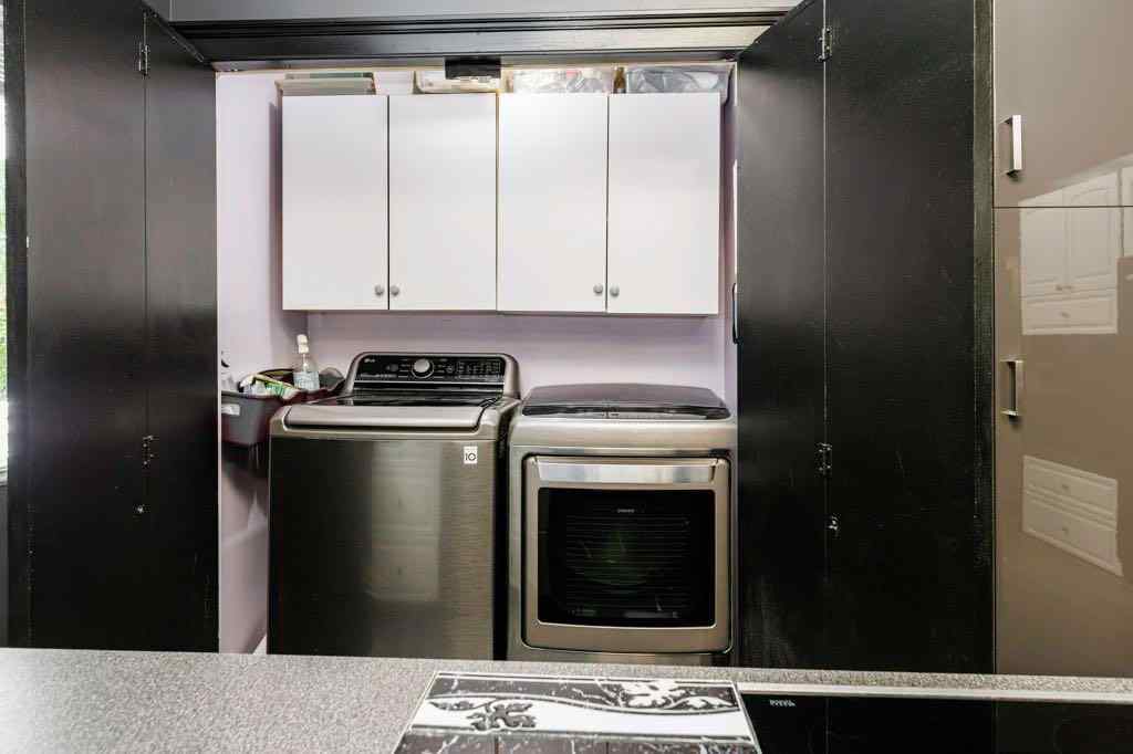 MLS® A2236843 - 5473 52 Avenue  in Downtown Lacombe Lacombe, Residential
