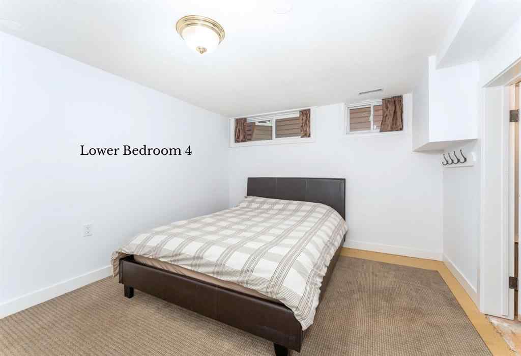 MLS® A2236866 - 4 Woodside Lane  in Lions Park Canmore, Residential