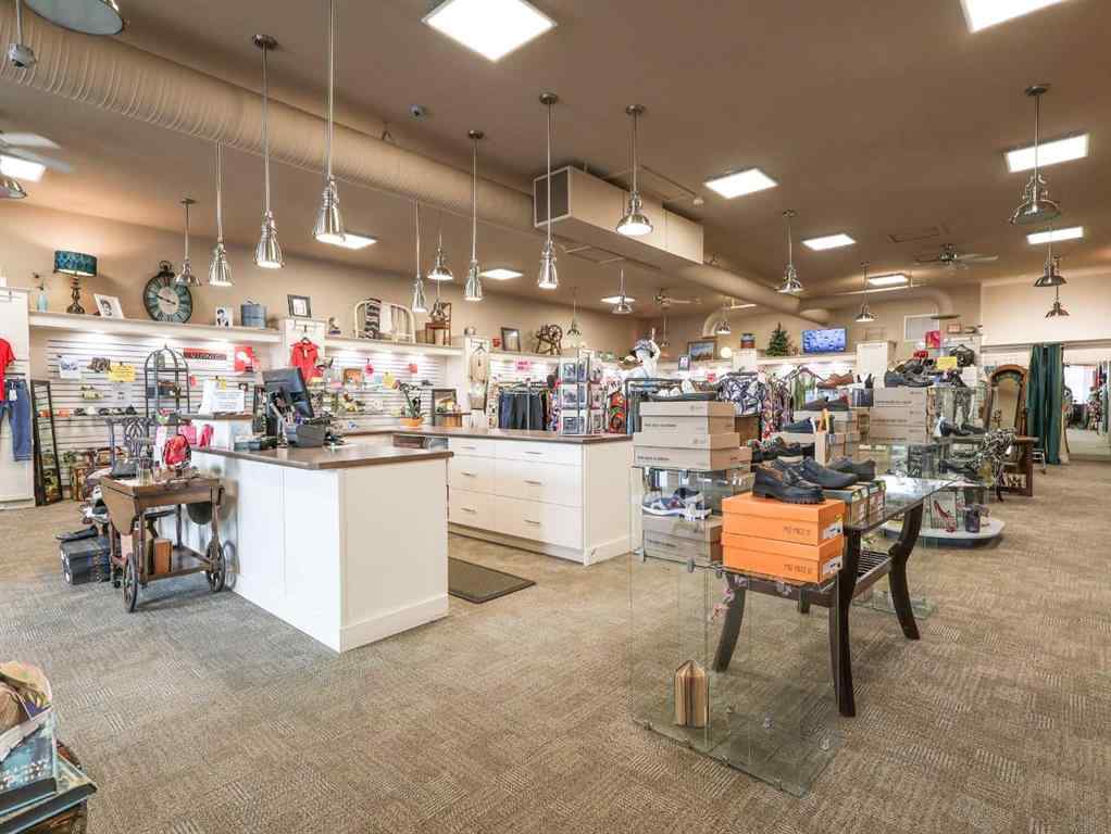 MLS® A2236885 - 4817 50 Street  in Downtown East Stettler, Commercial