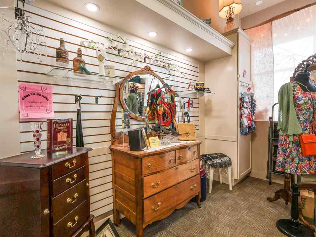 MLS® A2236885 - 4817 50 Street  in Downtown East Stettler, Commercial