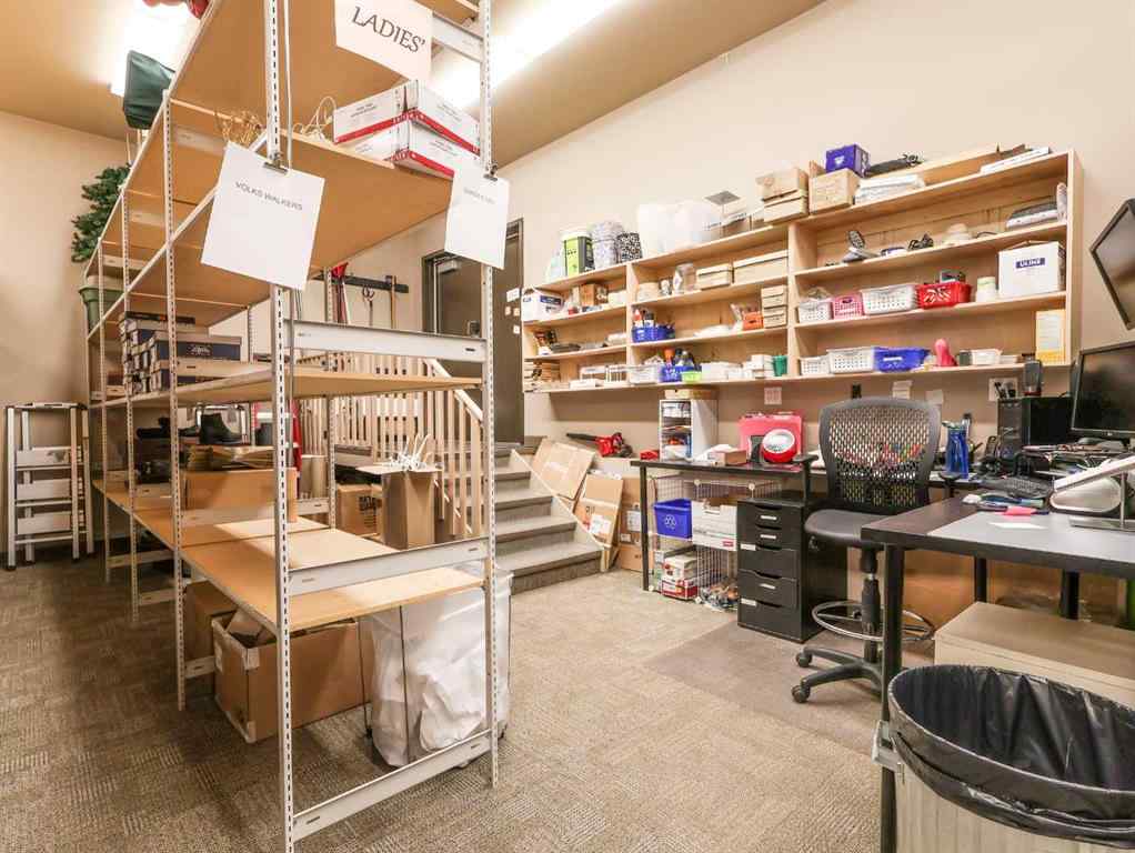 MLS® A2236885 - 4817 50 Street  in Downtown East Stettler, Commercial