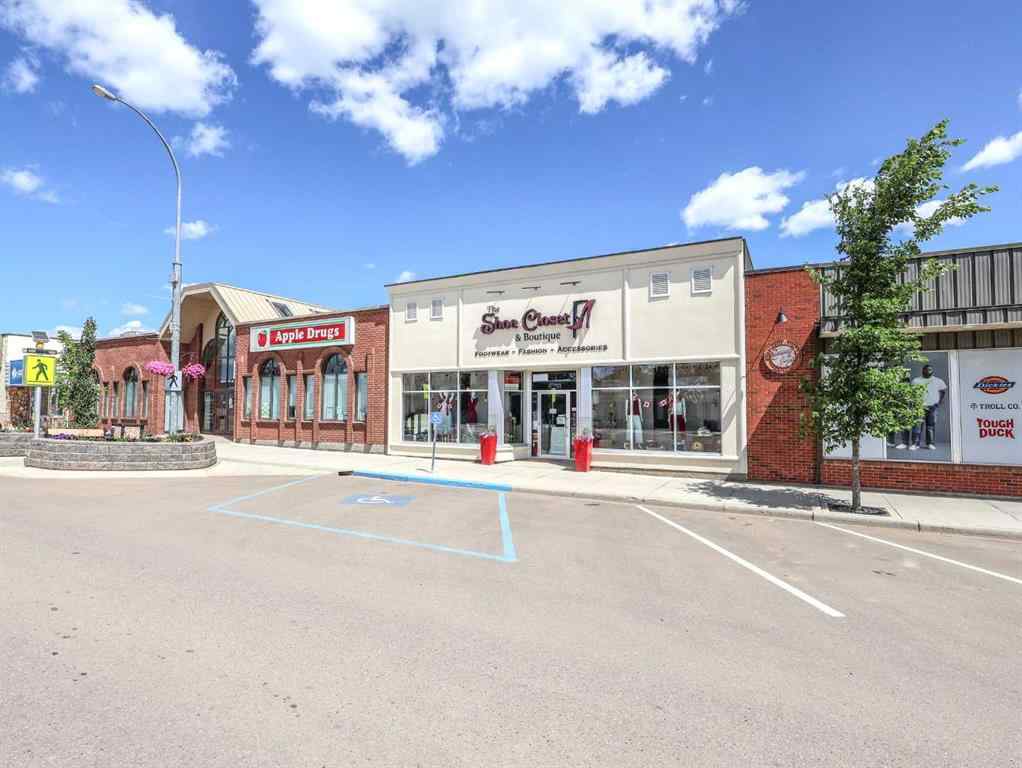 MLS® A2236885 - 4817 50 Street  in Downtown East Stettler, Commercial