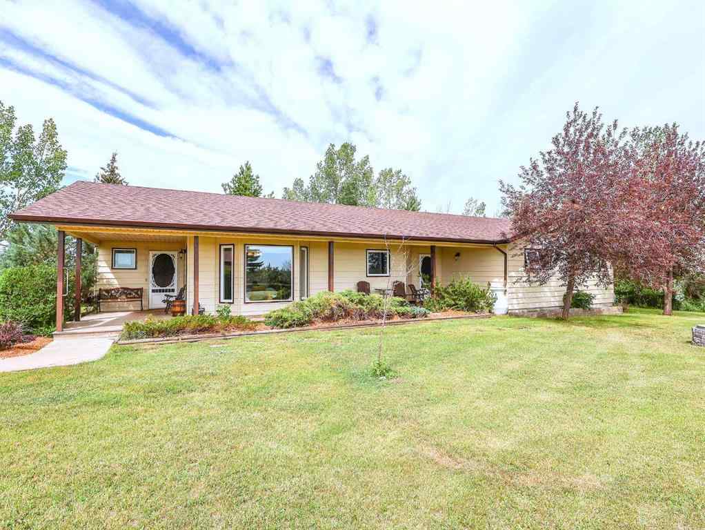 MLS® A2236905 - 18320 TWP 39-0   in NONE Botha, Agri-Business