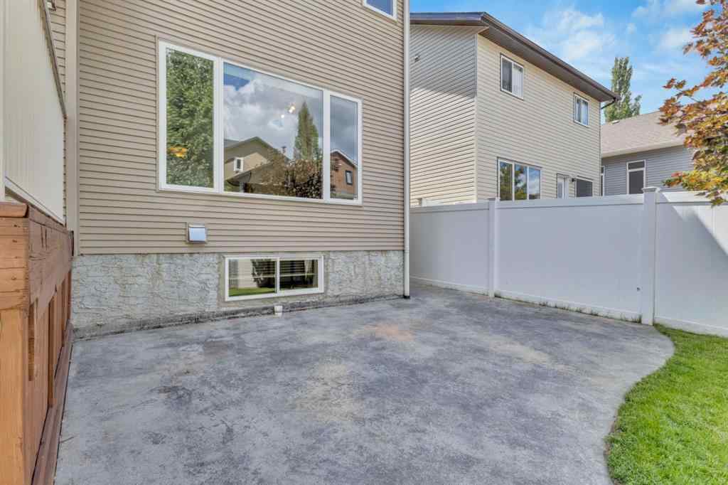 MLS® A2236917 - 68 Sutherland Close  in Sunnybrook South Red Deer, Residential