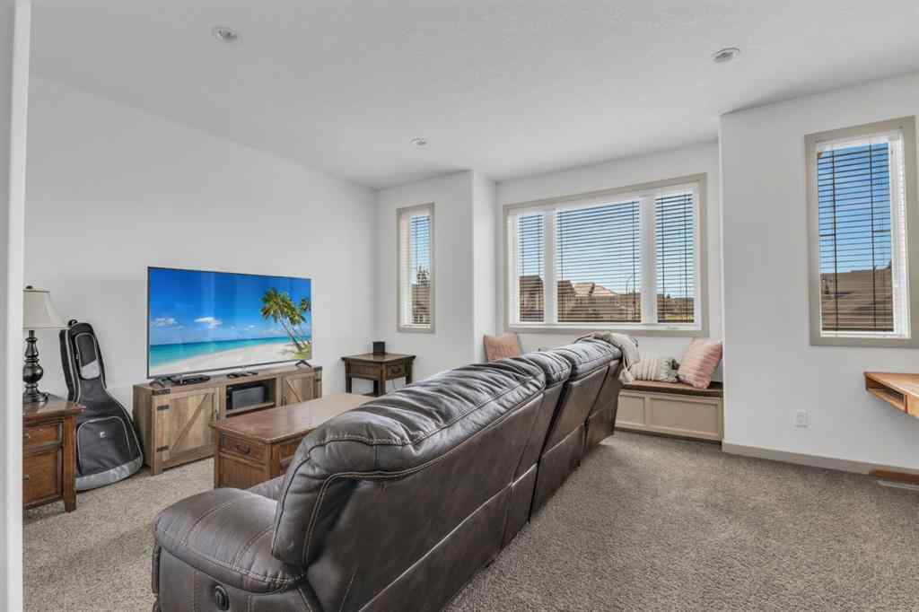 MLS® A2236917 - 68 Sutherland Close  in Sunnybrook South Red Deer, Residential