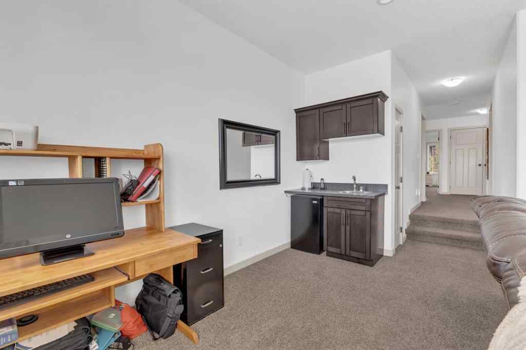MLS® A2236917 - 68 Sutherland Close  in Sunnybrook South Red Deer, Residential