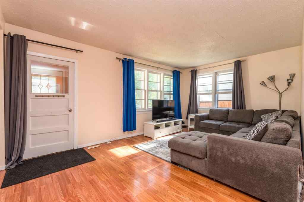 MLS® A2236923 - 5412 50 Street  in West Lloydminster Lloydminster, Residential
