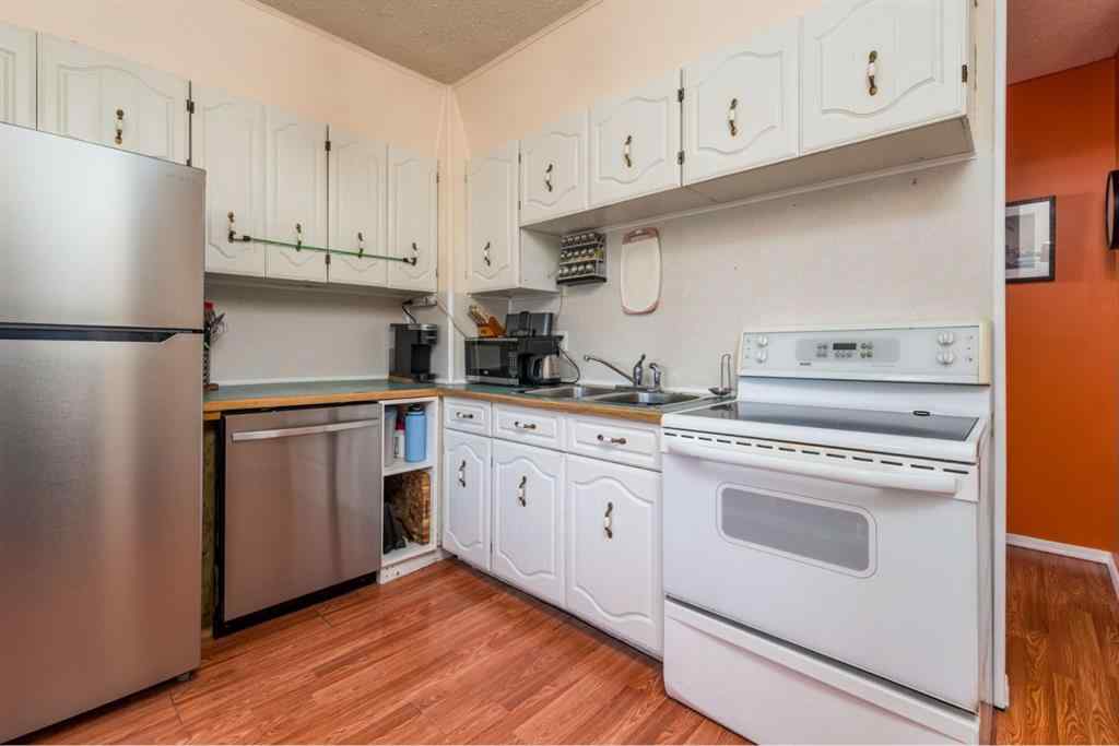 MLS® A2236923 - 5412 50 Street  in West Lloydminster Lloydminster, Residential