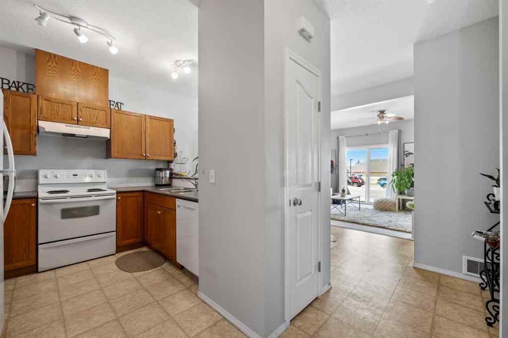 MLS® A2236926 - Unit #702 720 Willowbrook Road NW in Willowbrook Airdrie, Residential