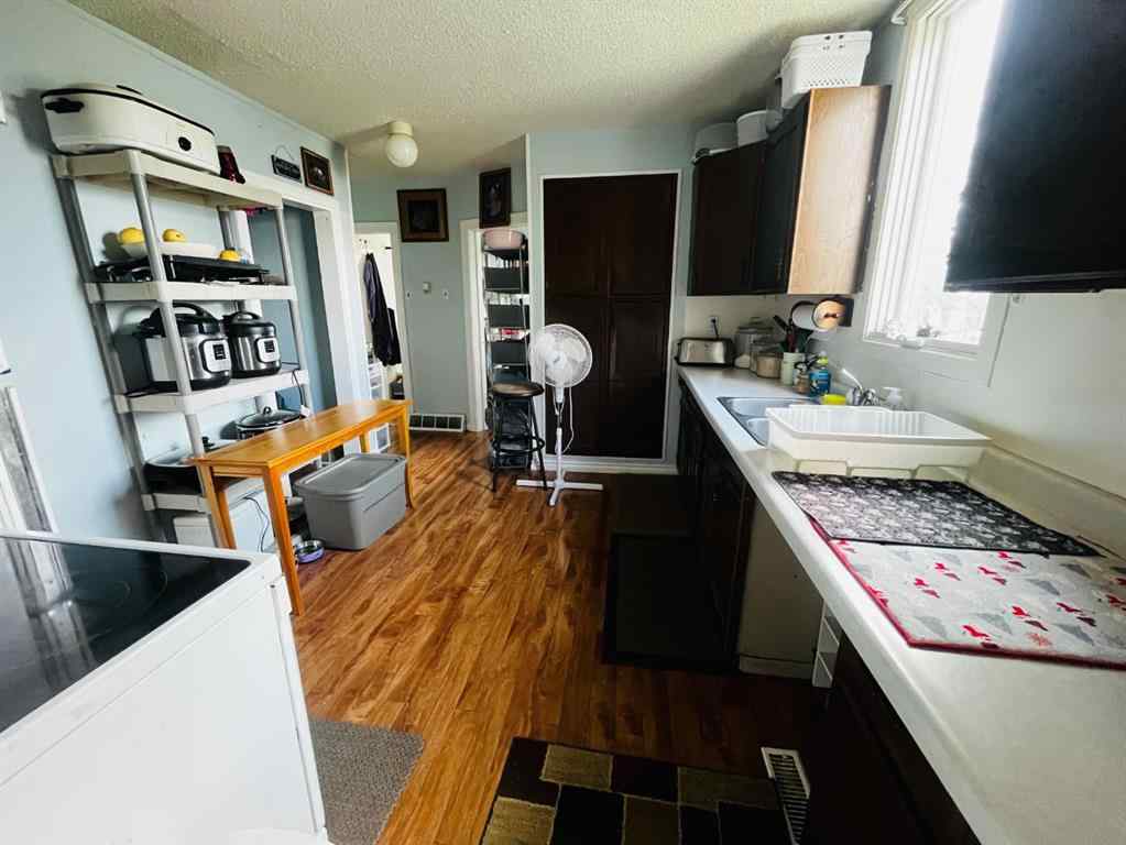 MLS® A2236927 - 4624 49 Avenue  in Vermilion Vermilion, Residential
