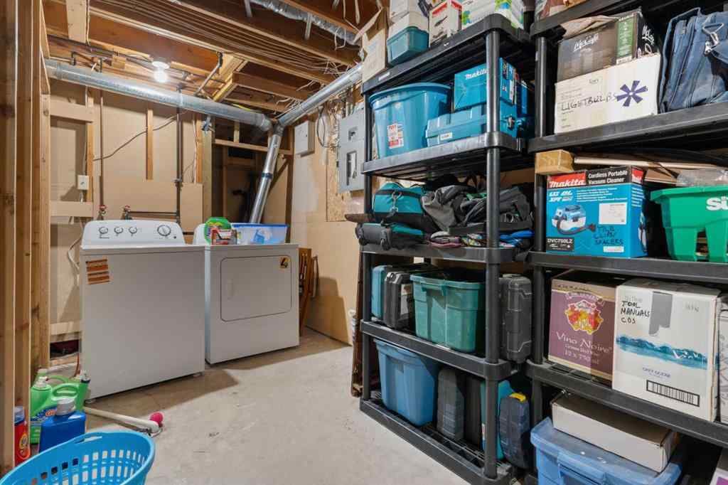MLS® A2236928 - 5424 60 Street  in Victoria Park Camrose, Residential
