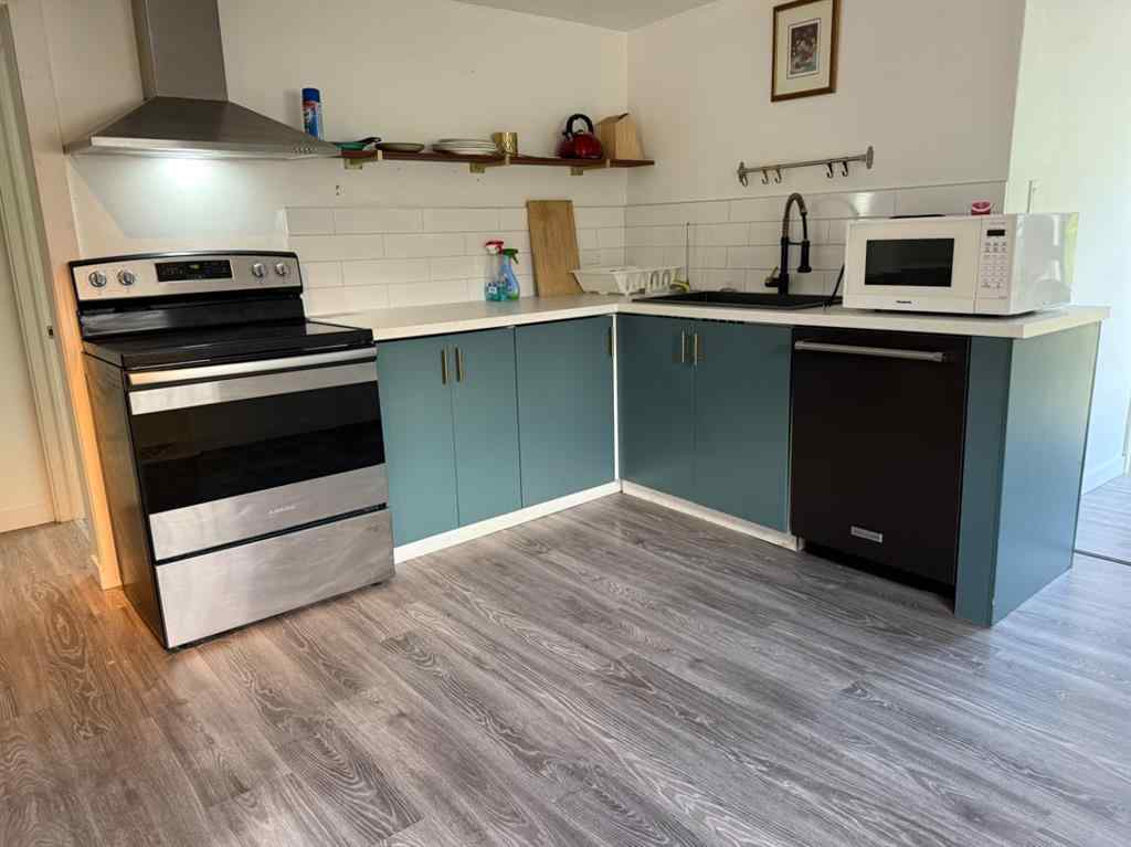 MLS® A2236932 - 106 Poplar Crescent   in North Drumheller Drumheller, Residential