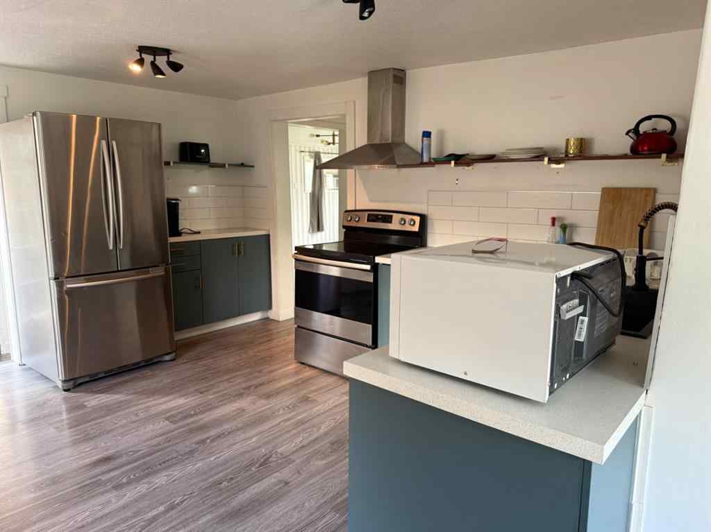 MLS® A2236932 - 106 Poplar Crescent   in North Drumheller Drumheller, Residential