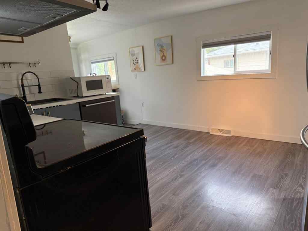 MLS® A2236932 - 106 Poplar Crescent   in North Drumheller Drumheller, Residential