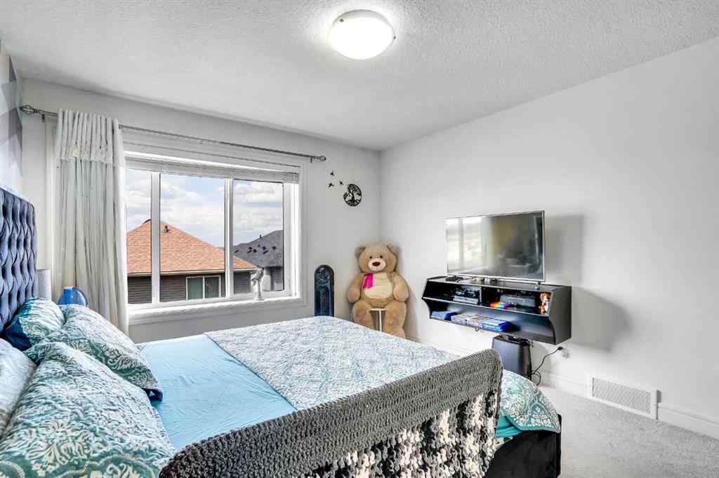 MLS® A2236935 - 170 Savanna Walk NE in Saddle Ridge Calgary, Residential