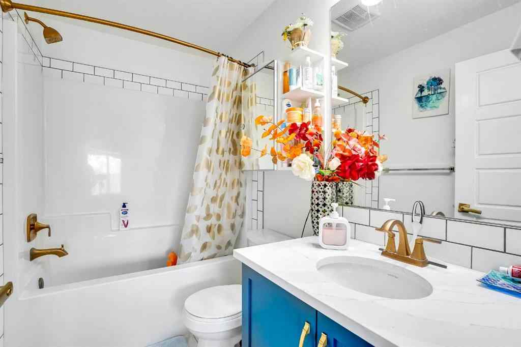 MLS® A2236935 - 170 Savanna Walk NE in Saddle Ridge Calgary, Residential