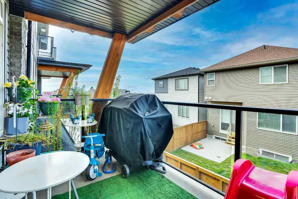 MLS® A2236935 - 170 Savanna Walk NE in Saddle Ridge Calgary, Residential