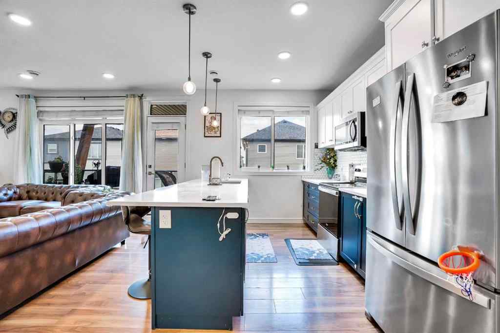 MLS® A2236935 - 170 Savanna Walk NE in Saddle Ridge Calgary, Residential