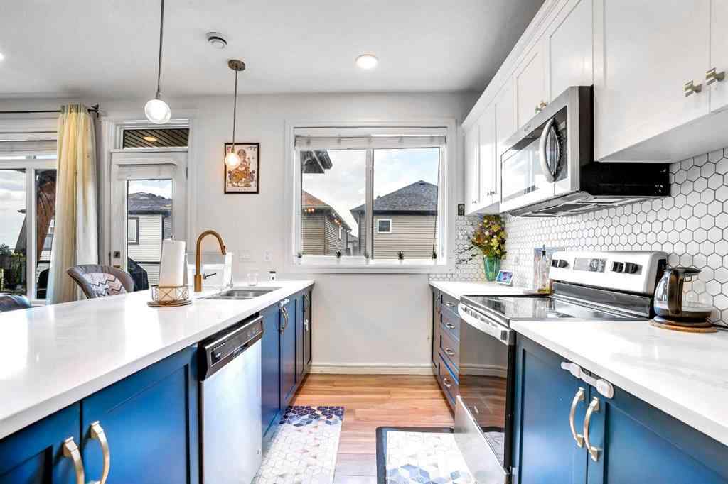 MLS® A2236935 - 170 Savanna Walk NE in Saddle Ridge Calgary, Residential
