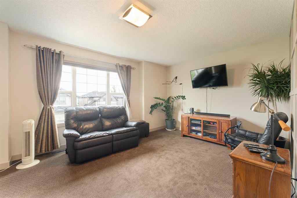MLS® A2236945 - 166 Hillcrest Circle SW in Hillcrest Airdrie, Residential