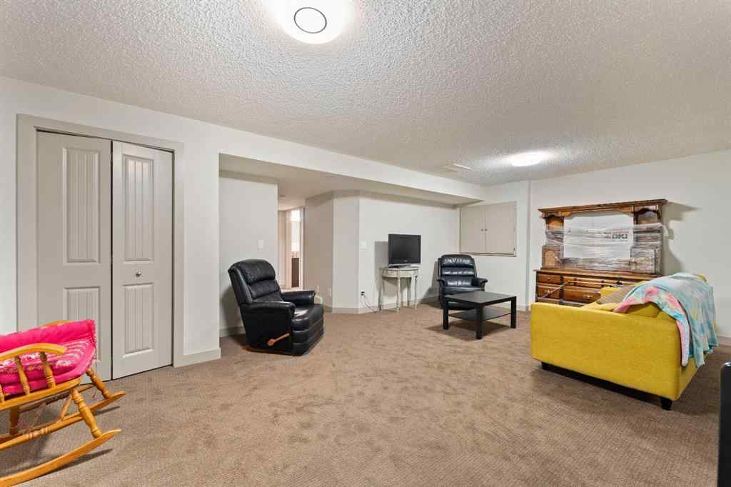 MLS® A2236945 - 166 Hillcrest Circle SW in Hillcrest Airdrie, Residential
