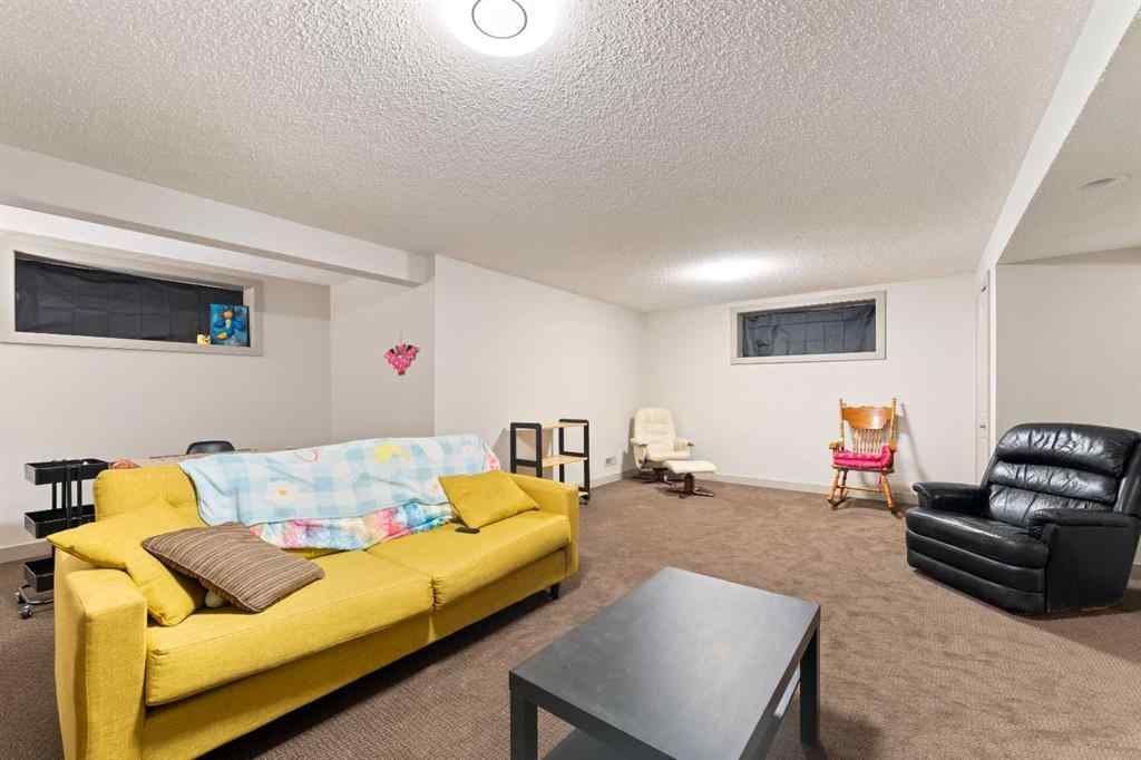 MLS® A2236945 - 166 Hillcrest Circle SW in Hillcrest Airdrie, Residential