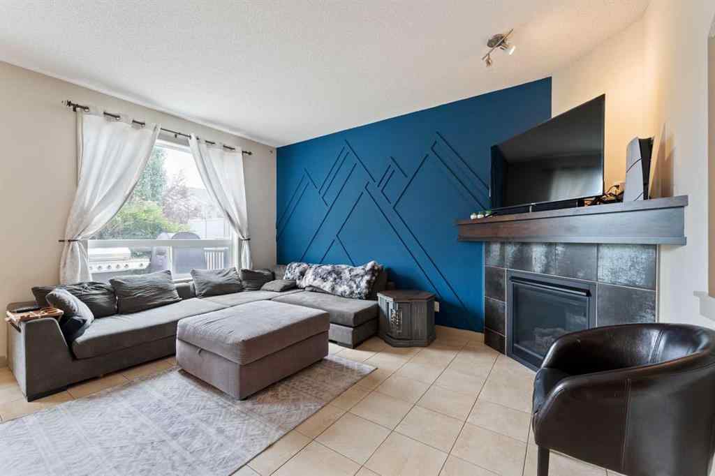 MLS® A2236945 - 166 Hillcrest Circle SW in Hillcrest Airdrie, Residential