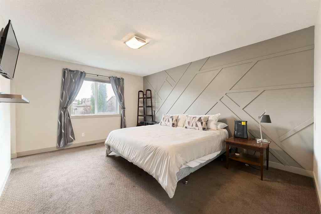 MLS® A2236945 - 166 Hillcrest Circle SW in Hillcrest Airdrie, Residential